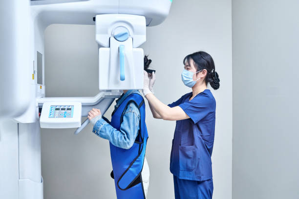 Best Emergency Dentist for Knocked-Out Tooth in Ridgewood, IL